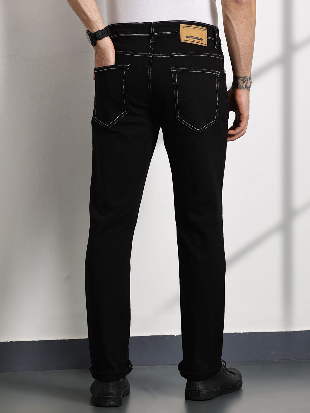 Thomas Scott Men Black Slim Fit Mid-Rise Clean Look Non stretchable Jeans