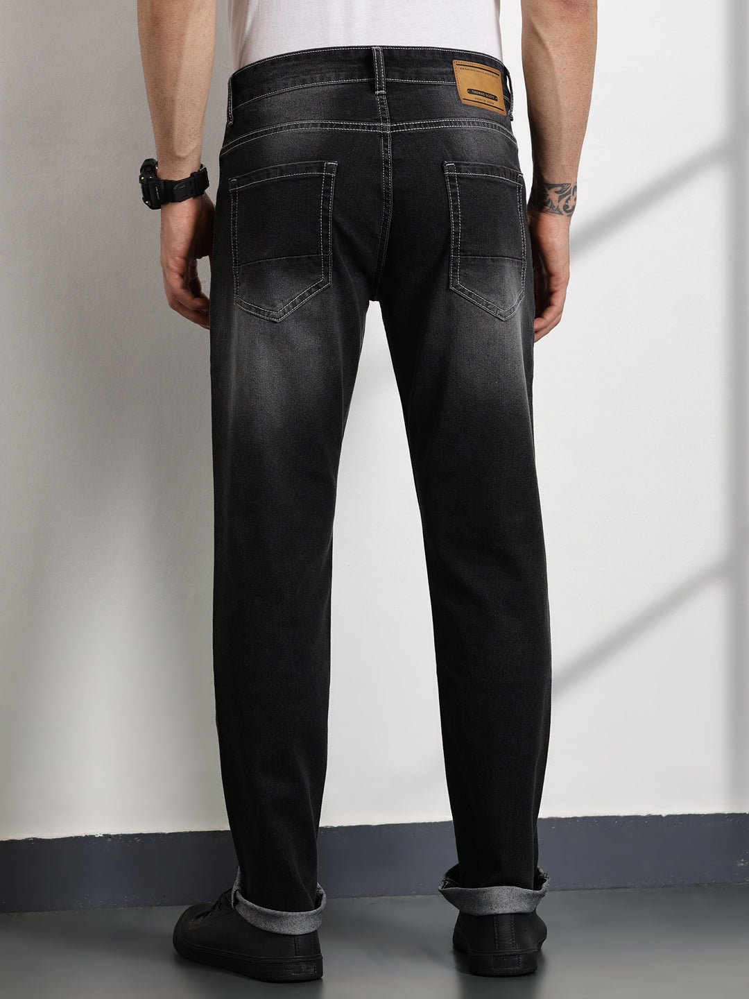 Thomas Scott Men Black Slim Fit Mid-Rise Clean Look Non stretchable Jeans