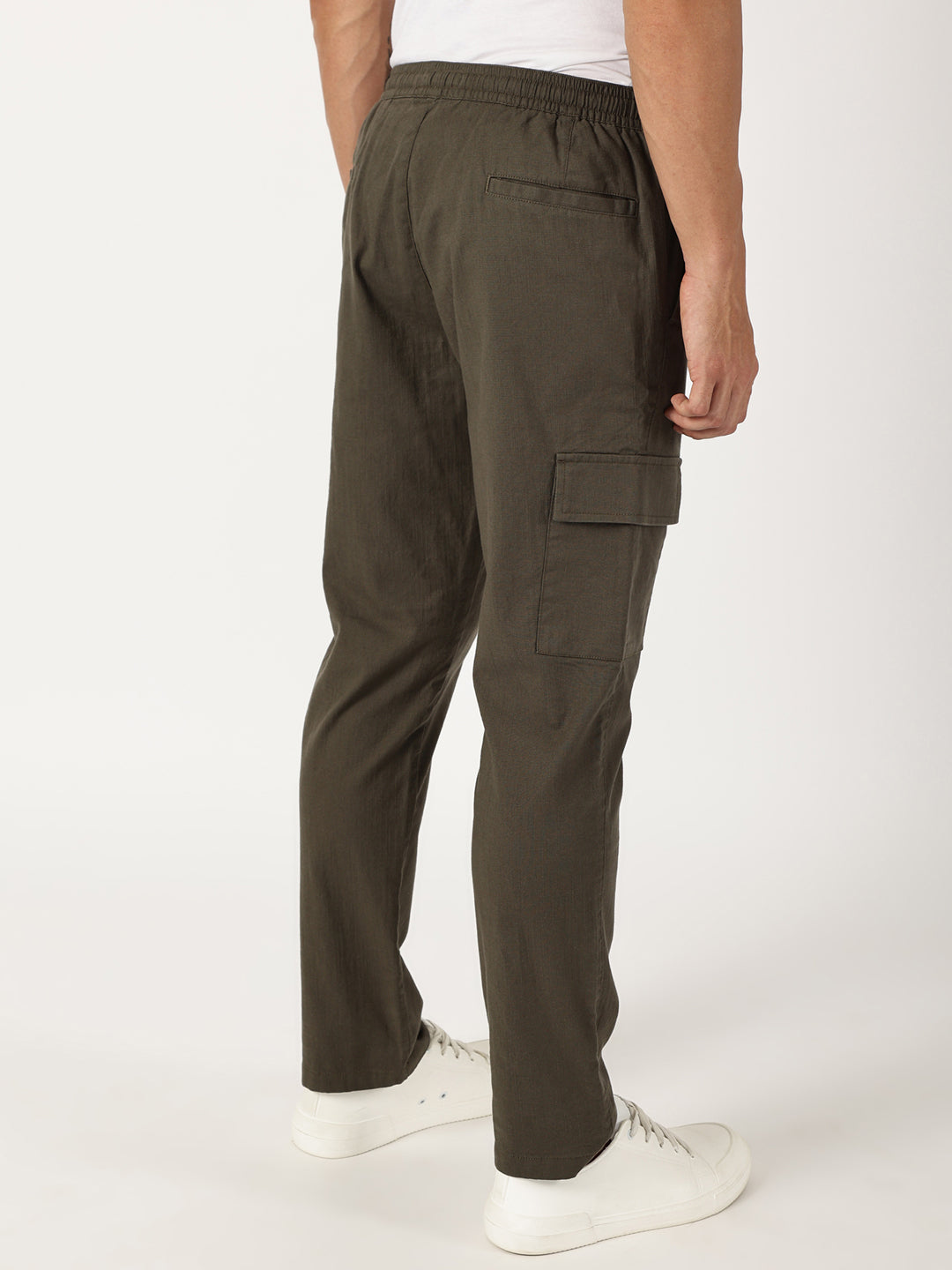 Thomas Scott Men Olive Mid-Rise Straight Fit Cotton Linen Woven Cargos Trouser