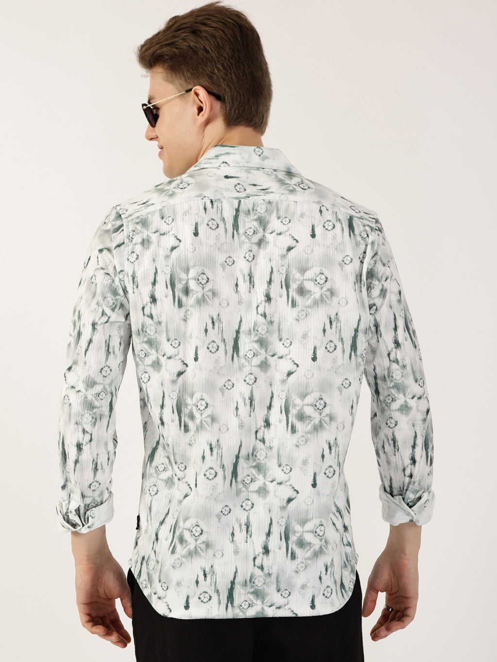 Thomas Scott Men Green Premium Abstract Printed Casual Shirt