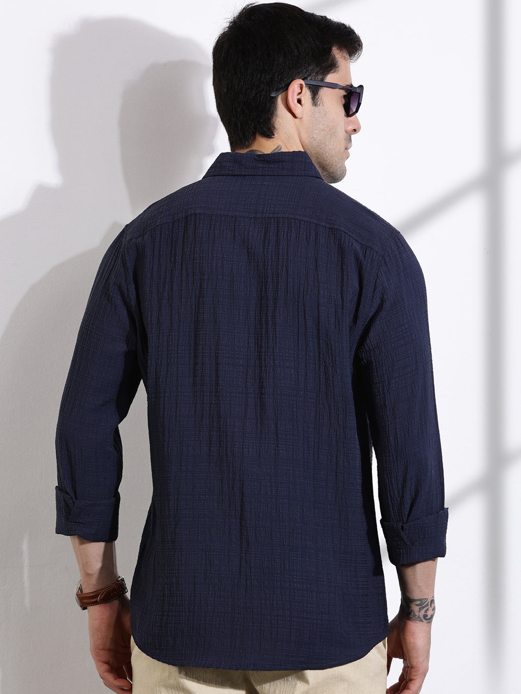 Thomas Scott Men MidBlue Slim Fit Solid Seersucker Casual Shirt