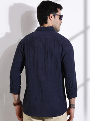 Thomas Scott Men MidBlue Slim Fit Solid Seersucker Casual Shirt