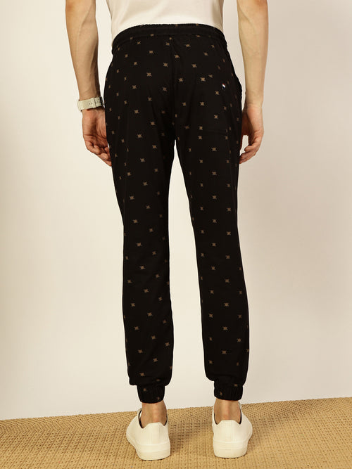 Thomas Scott Men Abstract Printed Smart Slim Mid-Rise Fit Easy Wash Joggers Trousers