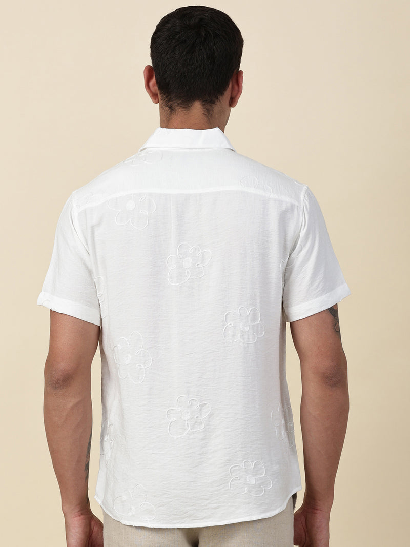 Thomas Scott Men White Regular Fit Short Sleeves Cuban Collar Embroidered Shirt