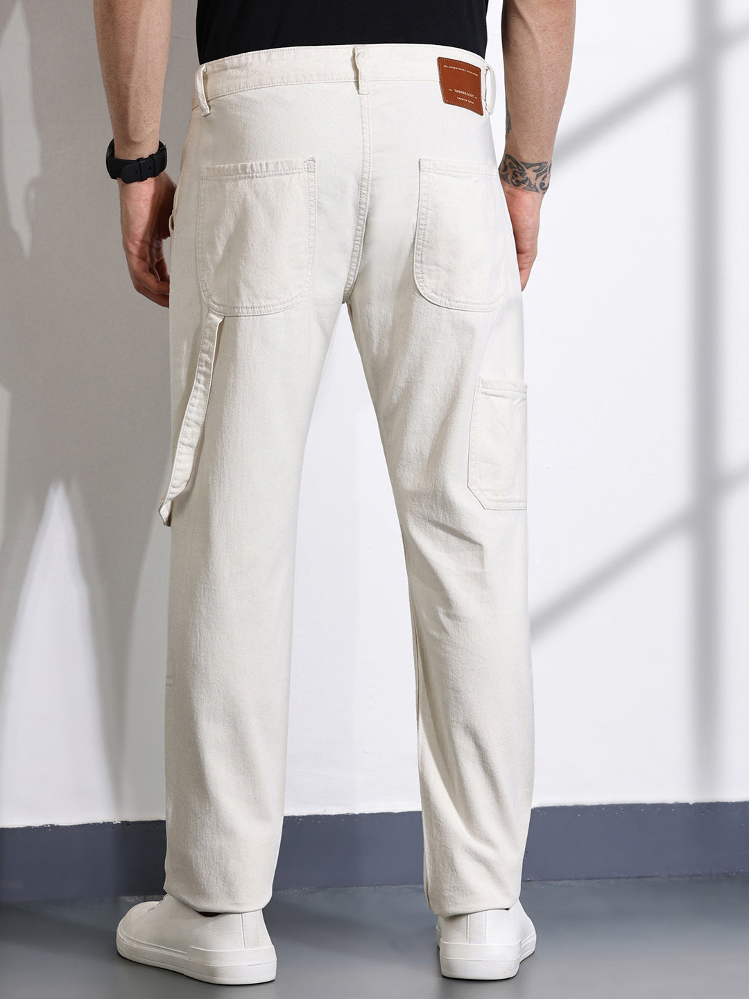 Thomas Scott Men Ecru Mid-Rise Loose Fit Stretchable Jeans