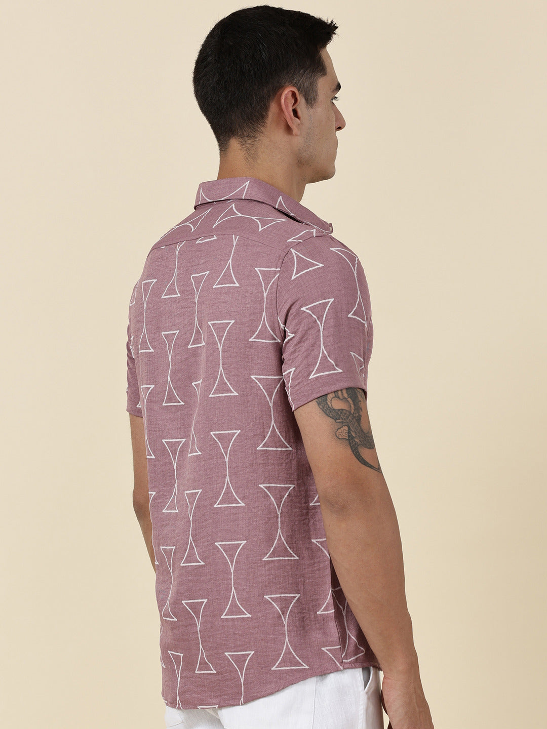 Thomas Scott Men Pink Slim Fit Short Sleeves Geometric Print Casual Shirt
