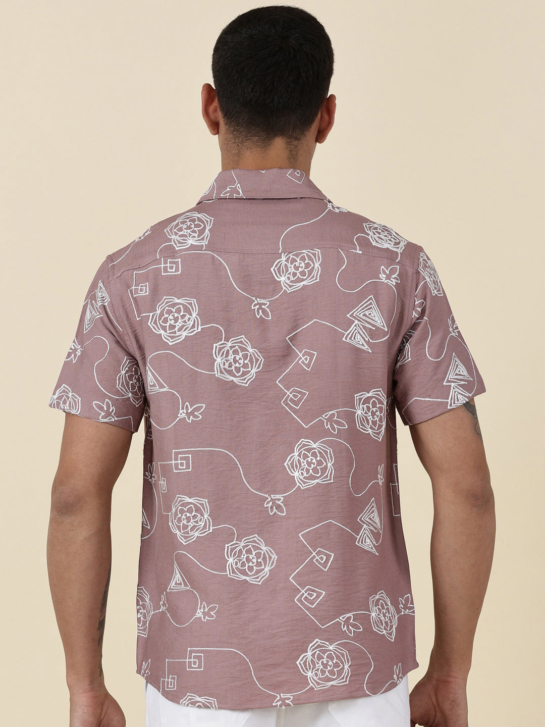Thomas Scott Men Pink Regular Fit Short Sleeves Spread Collar Embroidered Shirt