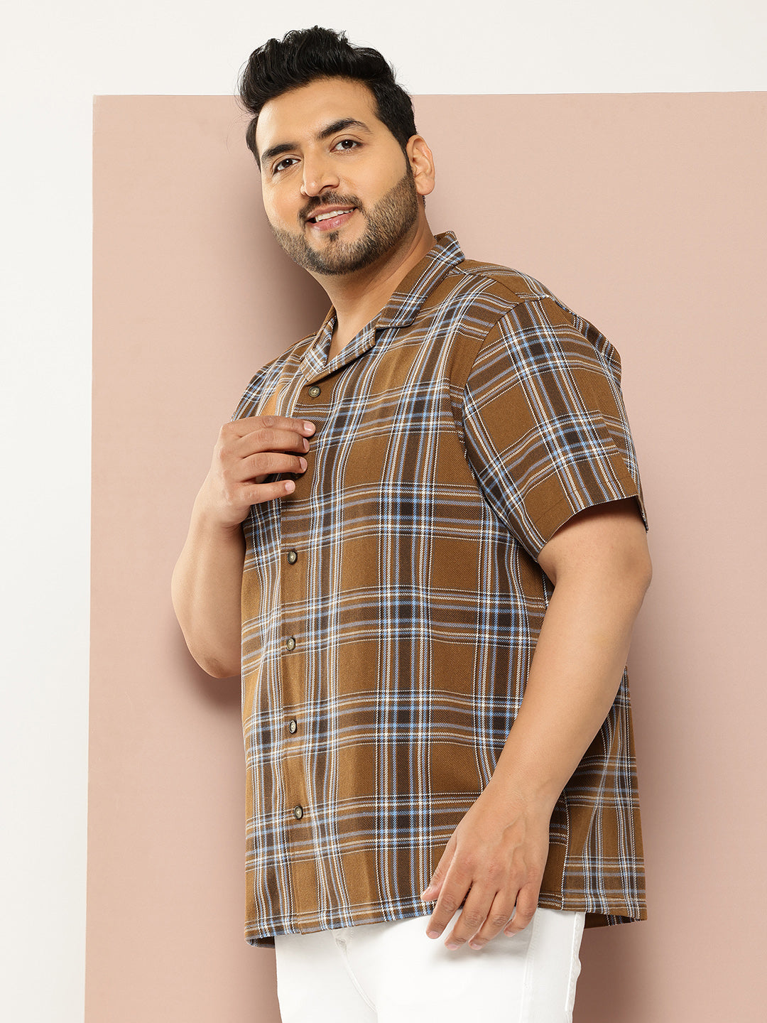 Thomas Scott Men Brown Plus Size Regular Fit Short Sleeves Windowpane Checks Casual Shirt