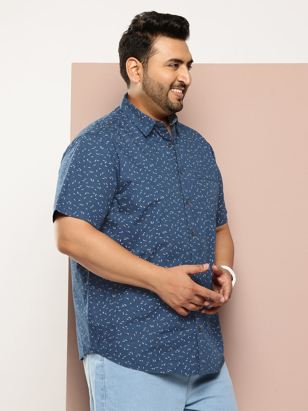 Thomas Scott Men Navy Plus Size Regular Fit Short Sleeves Micro Ditsy Printed Woven Casual Shirt