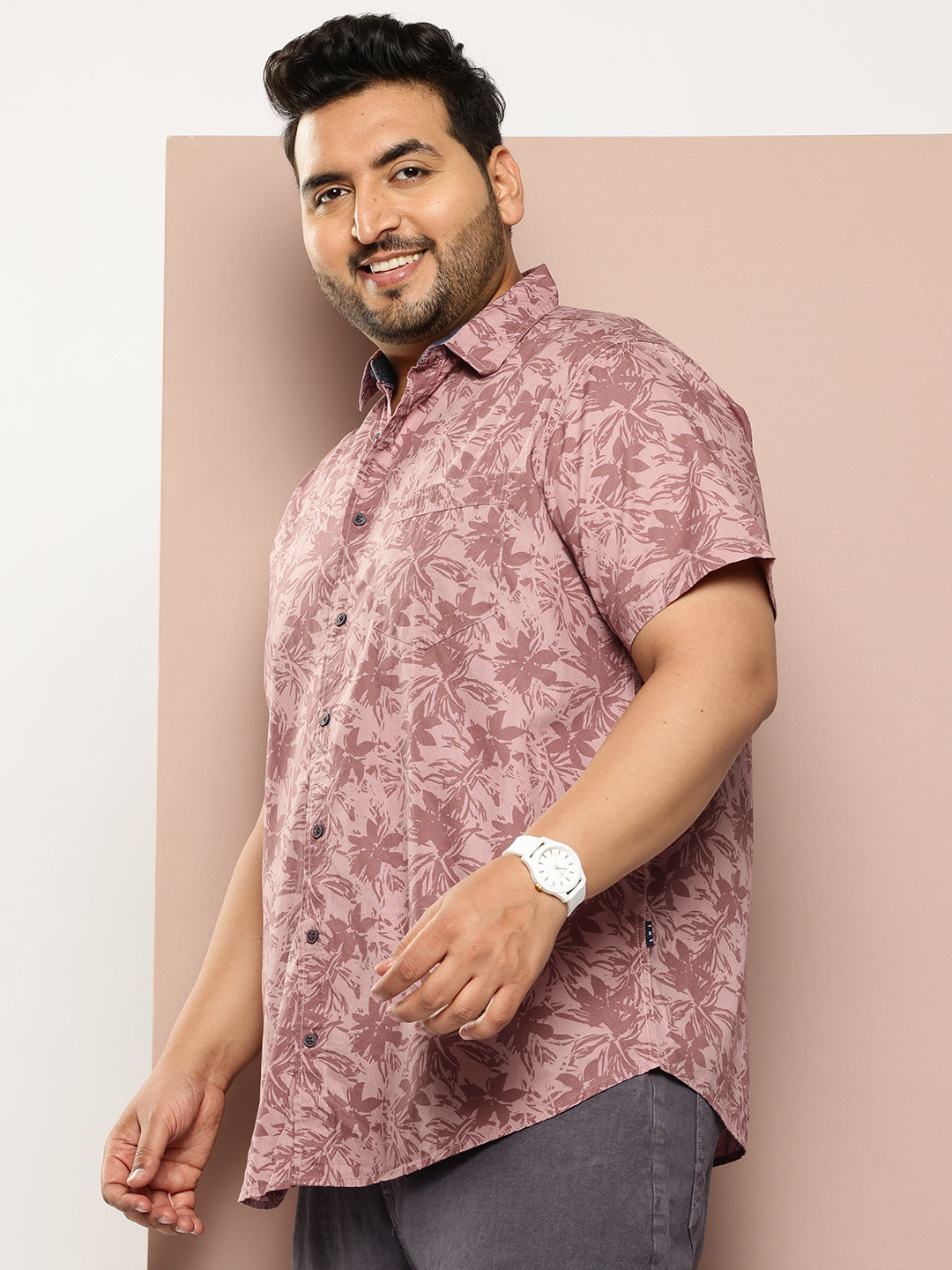 Thomas Scott Men Pink Plus Size Regular Fit Short Sleeves Spread Collar Floral Print Woven Casual Shirt