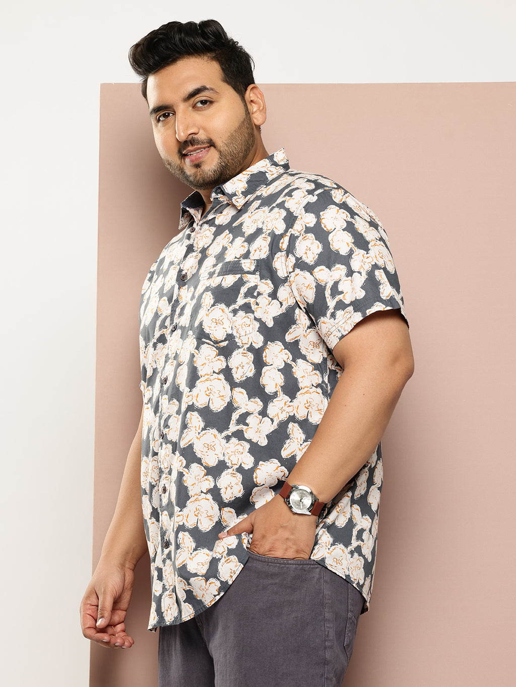Thomas Scott Men Grey Plus Size Regular Fit Short Sleeves Floral Printed Woven Casual Shirt