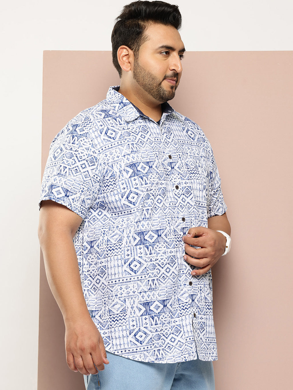 Thomas Scott Men Blue Plus Size Regular Fit Short Sleeves Geometric Print Woven Casual Shirt