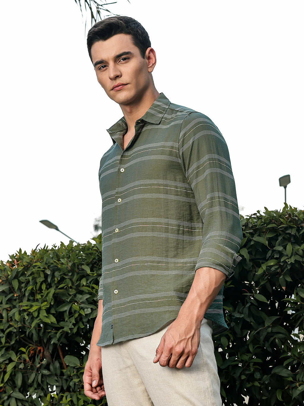 Thomas Scott Men Olive Slim Fit Long Sleeves Horizontal Stripes Casual Shirt