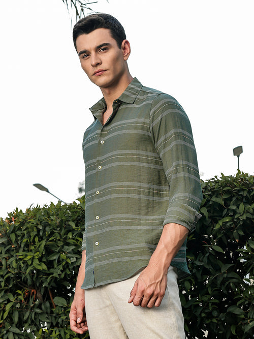 Thomas Scott Men Olive Slim Fit Long Sleeves Horizontal Stripes Casual Shirt