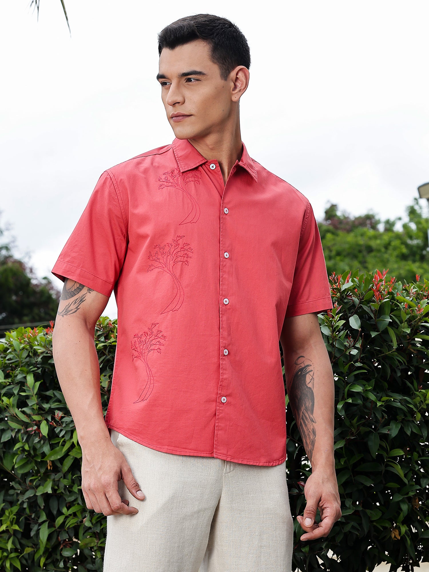 Thomas Scott Men Red Regular Fit Short Sleeves Spread Collar Embroidered Shirt