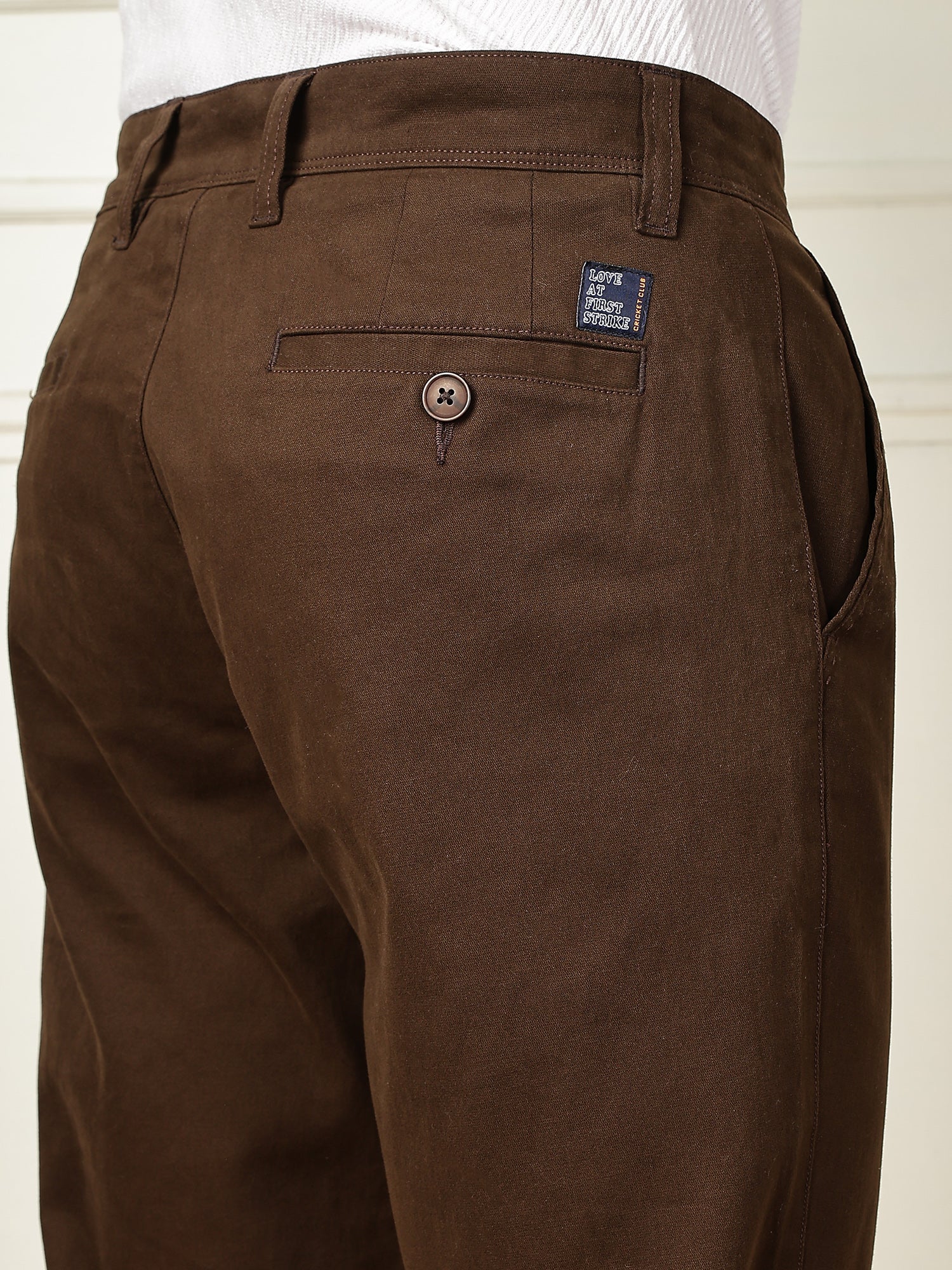 Thomas Scott Men Brown Mid-Rise Straight Fit Solid Woven Chinos Trouser