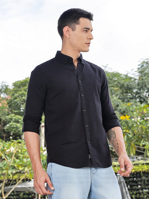 Thomas Scott Men Black Slim Fit Long Sleeves Button-Down Collar Seersucker Shirt