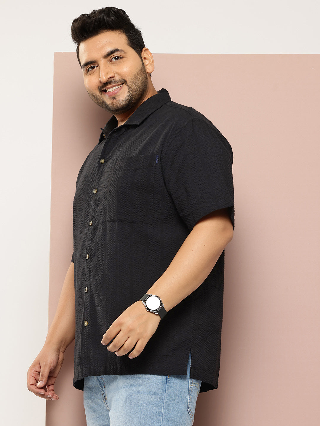 Thomas Scott Men Black Plus Size Regular Fit Short Sleeves Cotton Seersucker Shirt