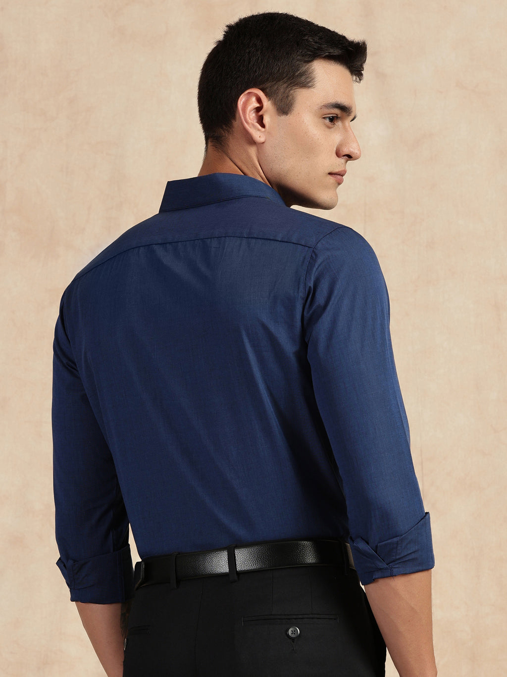 Thomas Scott Men Navy Slim Fit Long Sleeves Button-Down Collar Solid Filafil Formal Shirt