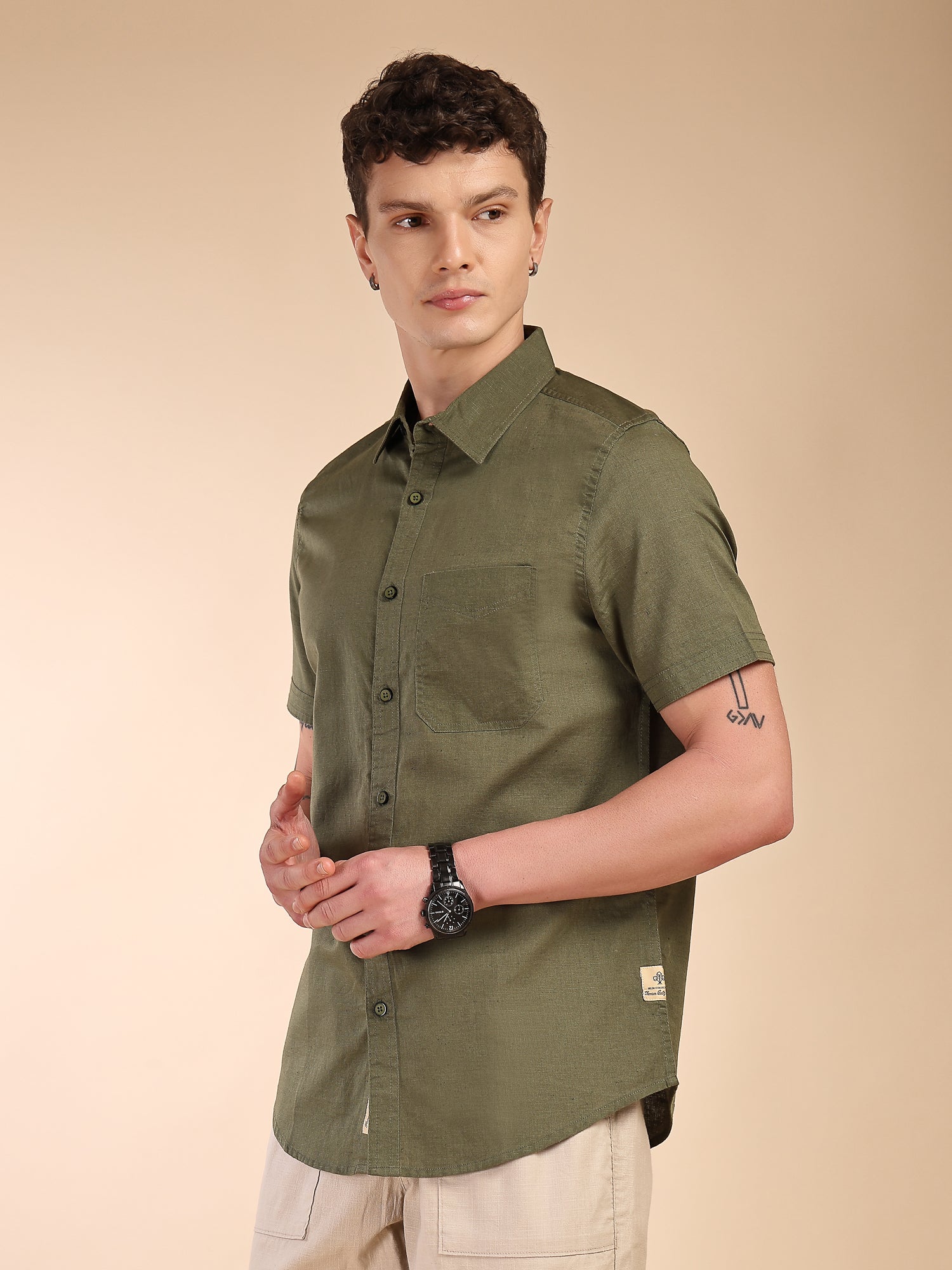 Thomas Scott Men Olive Regular Fit Short Sleeves Spread Collar Linen Casual Shirt