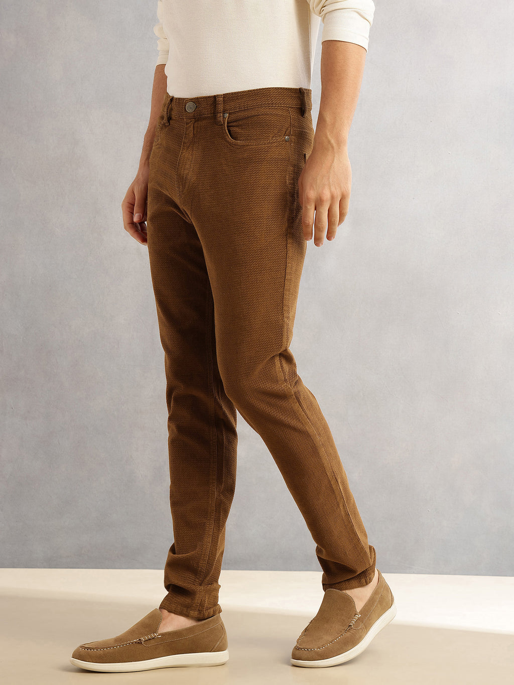 Thomas Scott Men Tan Regular Fit Mid-Rise 5 Pockets Gabbar Corduroy Chinos Trouser