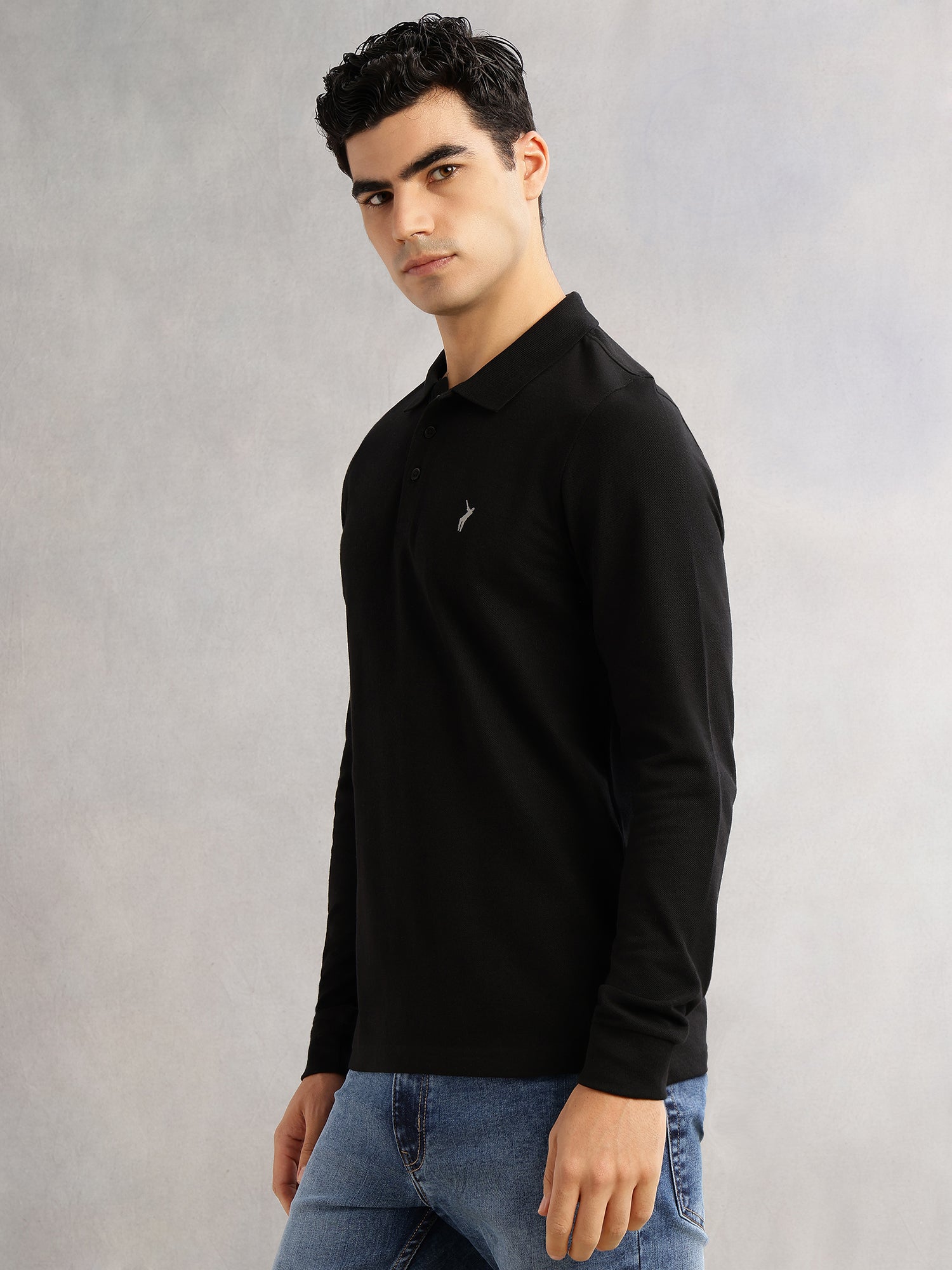 Thomas Scott Men Black Regular Fit Long Sleeves Solid Polo Collar Knitted T-shirt