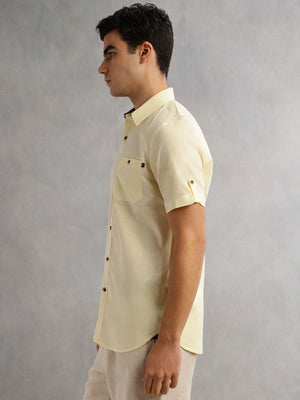 Yellow Regular Fit Short Sleeves Spread Collar 100% Cotton Casual Shirt For Men