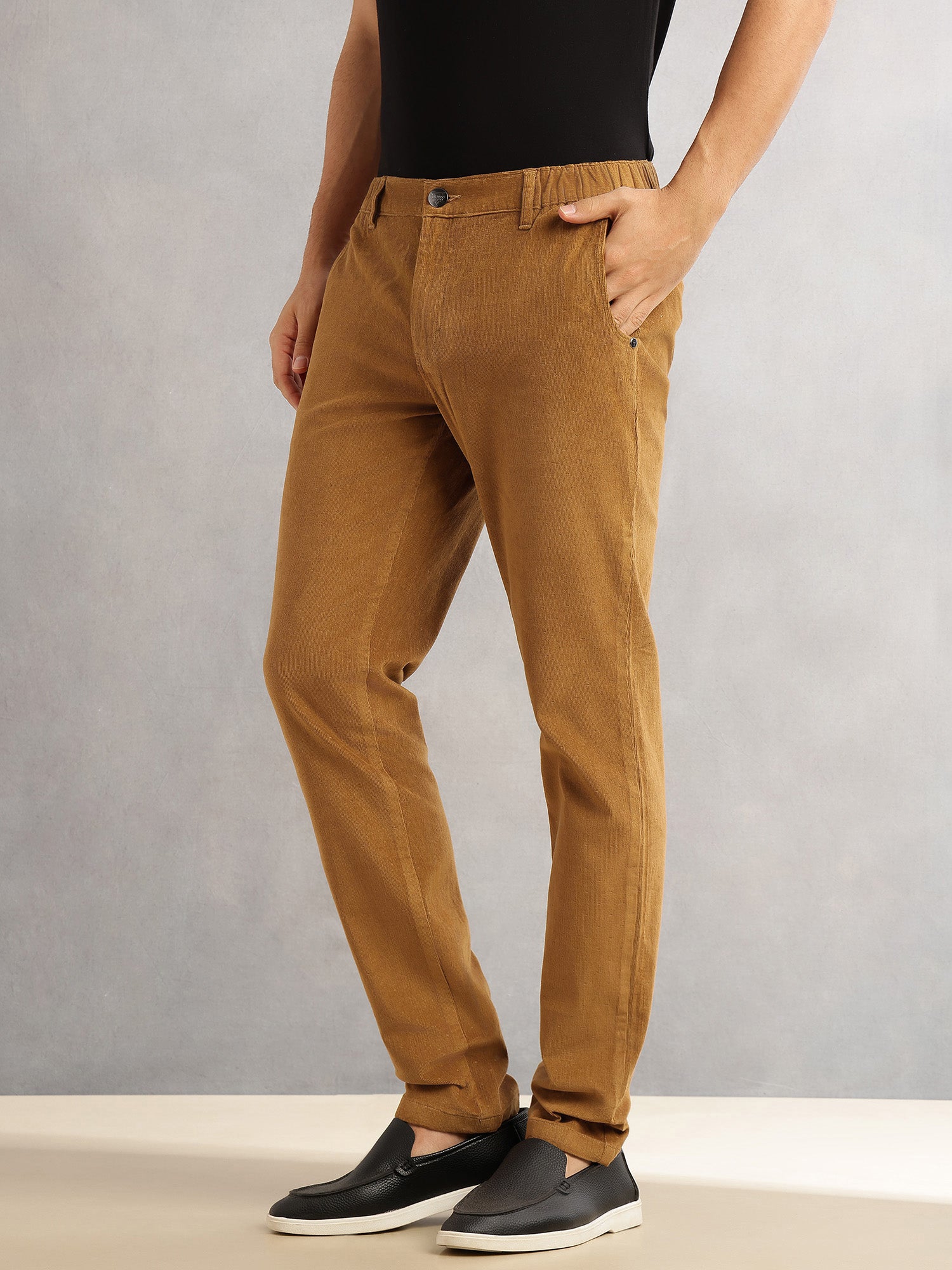 Thomas Scott Men Sand Regular Fit Mid-Rise 4 Pockets Woven Corduroy Trouser