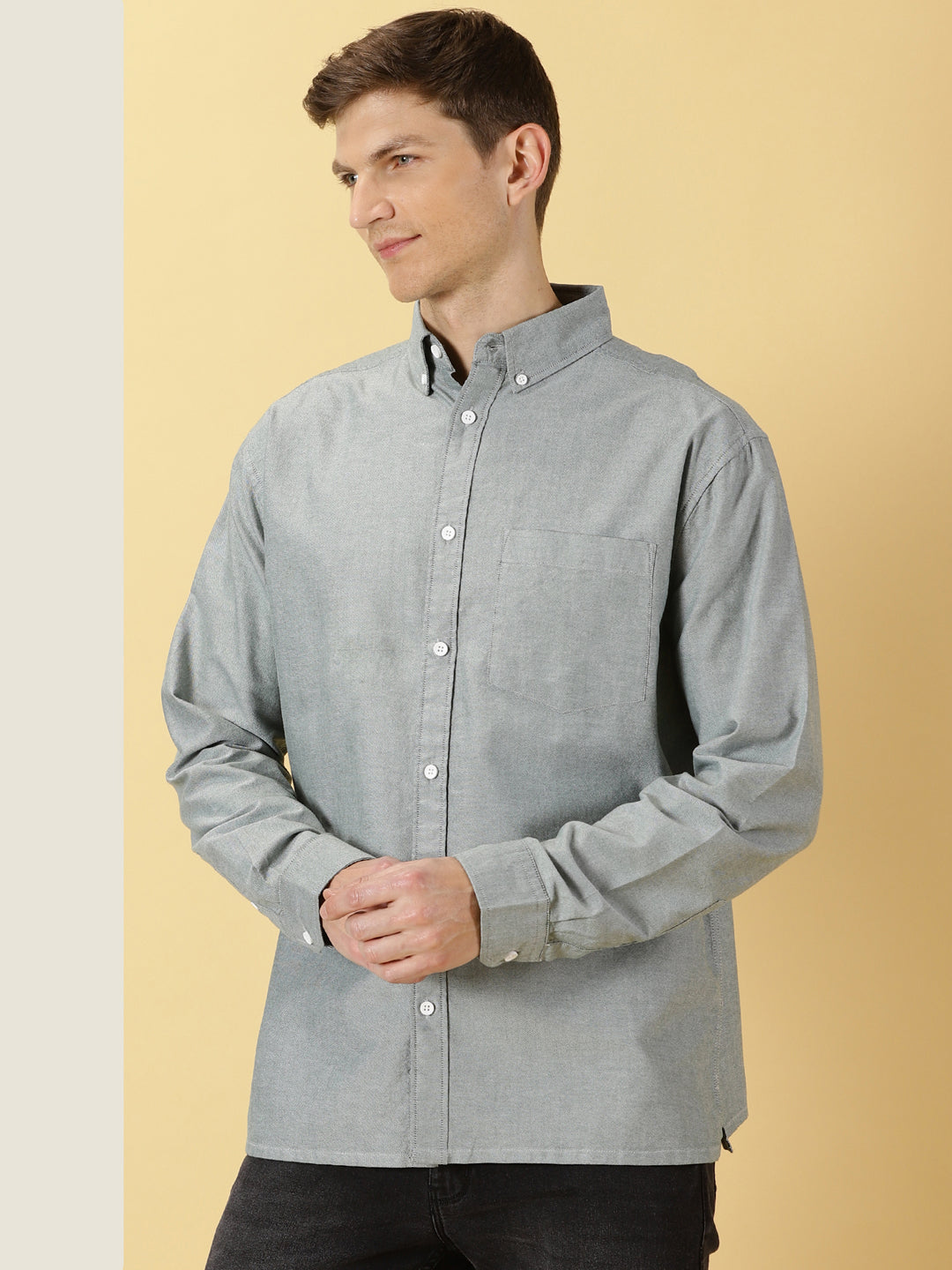 Thomas Scott Men Olive Boxy Fit Long Sleeves Spread Collar Solid 100% Cotton Oxford Casual Shirt