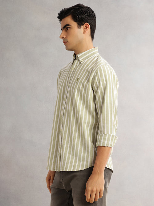 Thomas Scott Men Pista Cricket Club Slim Fit Long Sleeves Button-Down Collar Vertical Stripes Cotton Linen Casual Shirt