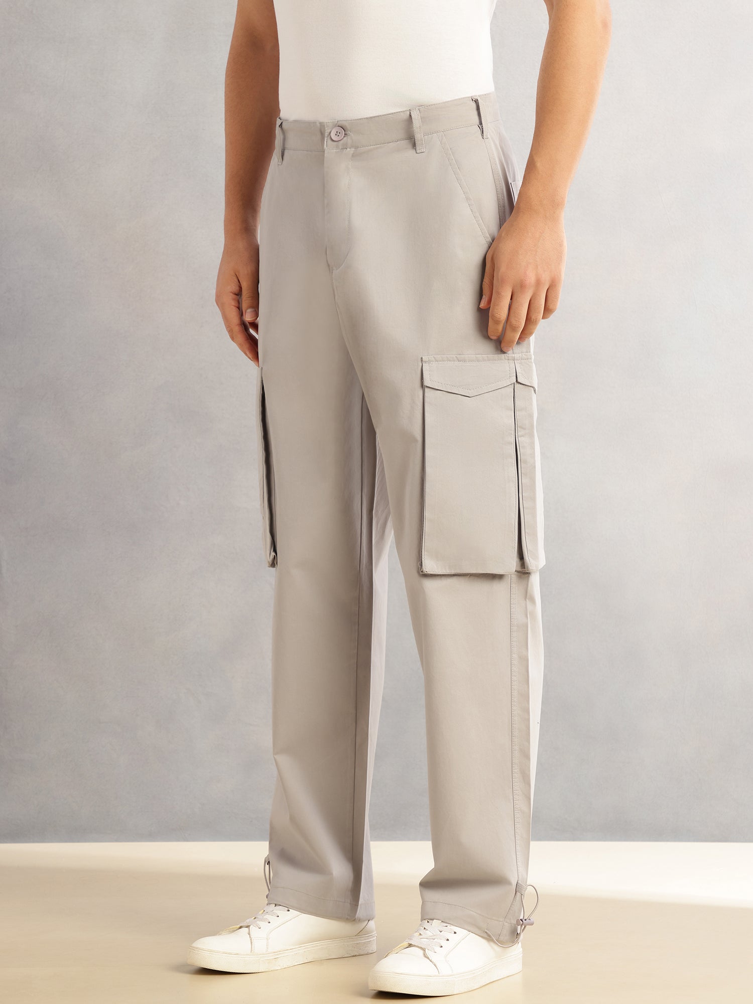 Thomas Scott Men Light Grey Cricket Club Relaxed Fit Mid-Rise 100% Cotton Woven Cargo Trouser