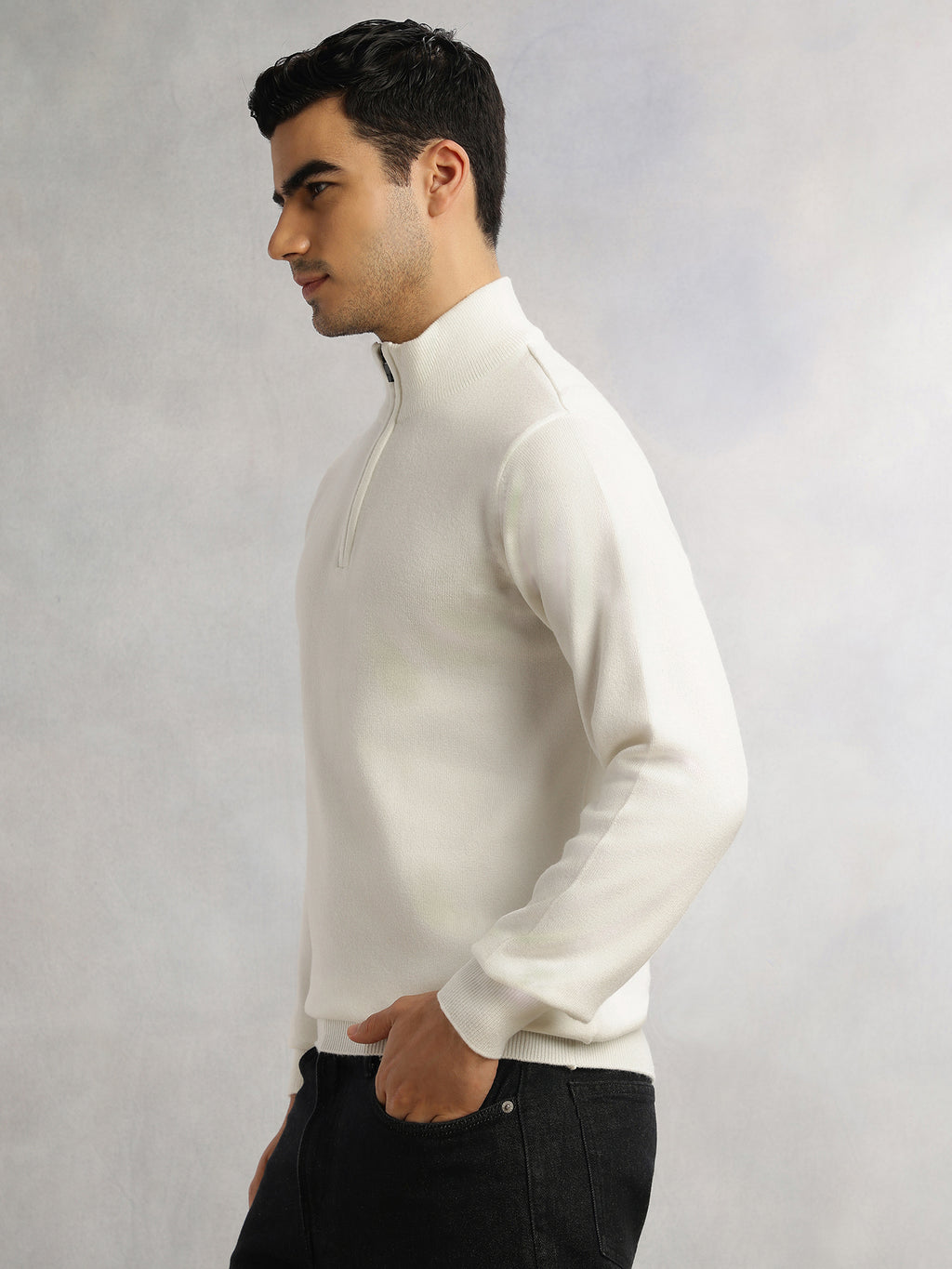 White Regular Fit Long Sleeves High Neck Solid Knitted Pullover Sweatshirt