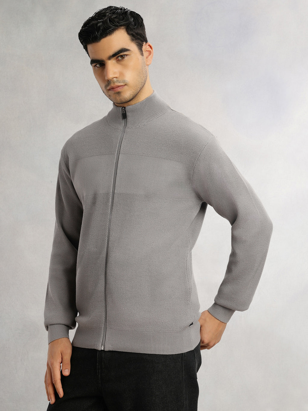 Thomas Scott Men Grey Regular Fit Long Sleeves 100% Cotton Solid Front Open Knitted Sweatshirt