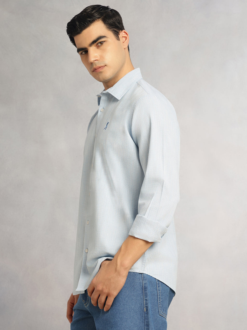 Thomas Scott Men Sky Blue Cricket Club Collection Slim Fit Long Sleeves Spread Collar Pinstripes Cotton Linen Casual Shirt
