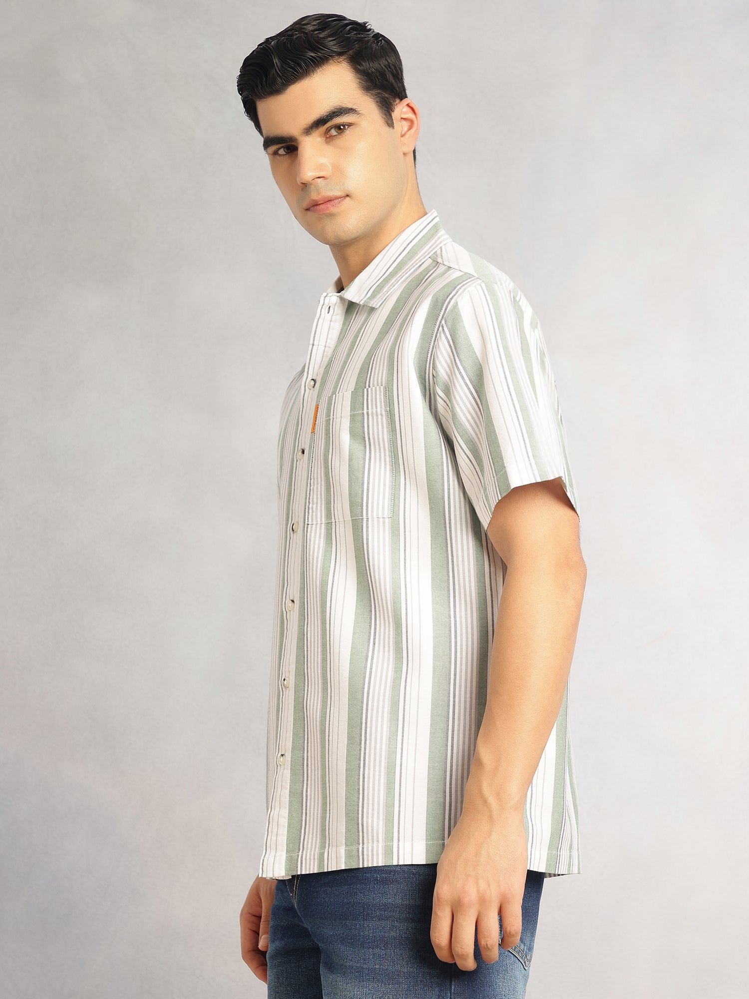 Thomas Scott Men Green Cricket Club Collection Oversized Short Sleeves Cuban Collar Vertical Striped 100% Cotton Oxford Casual Shirt
