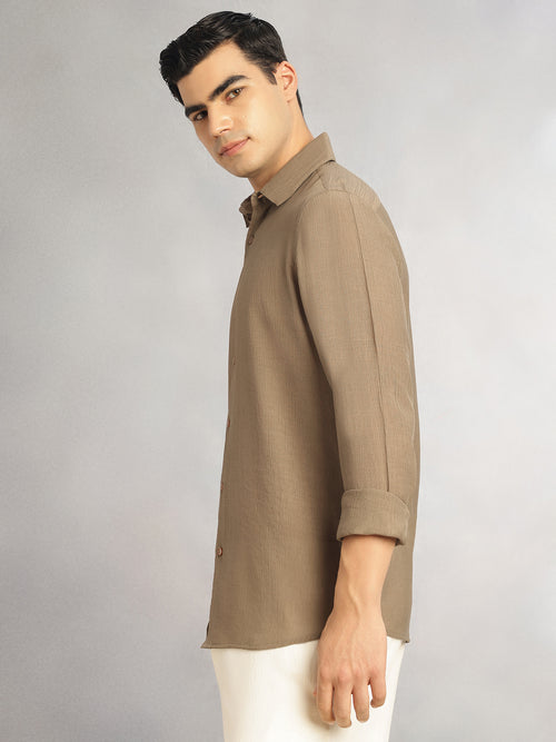 Thomas Scott Men Brown Regular Fit Long Sleeves Spread Colllar Textured Polyester Casual Shirt