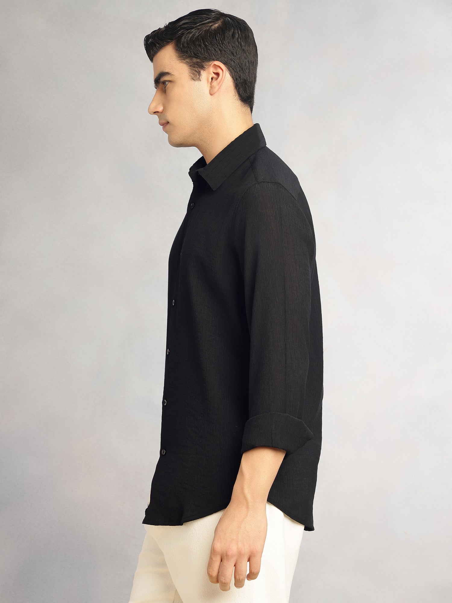Thomas Scott Men Black Regular Fit Long Sleeves Spread Colllar Textured Polyester Casual Shirt