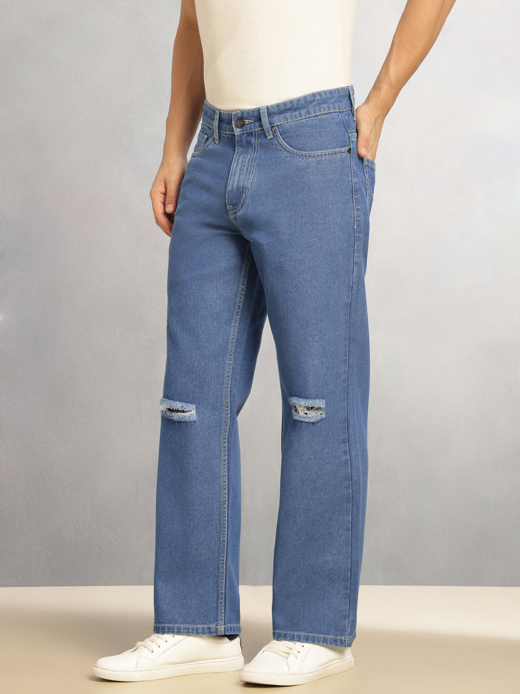 Thomas Scott Men Mid Blue Mid-Rise Baggy Fit No Fade Highly Distressed 100% Cotton Non Stretchable Jeans