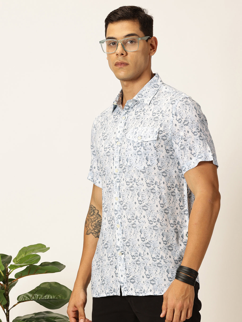 Thomas Scott Men Medium Blue Regular Fit Short Sleeves Spread Collar Ethnic Motifs Printed Casual Shirt