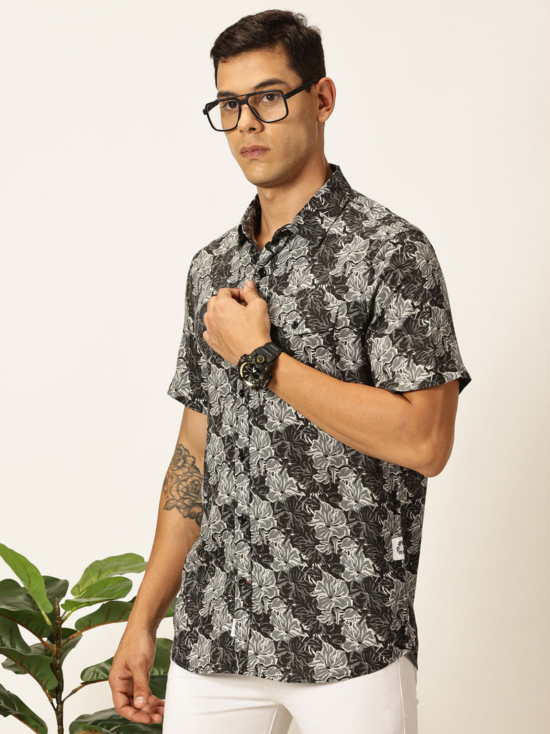 Thomas Scott Men Black Regular Fit Short Sleeves Spread Collar Floral Printed Casual Shirt