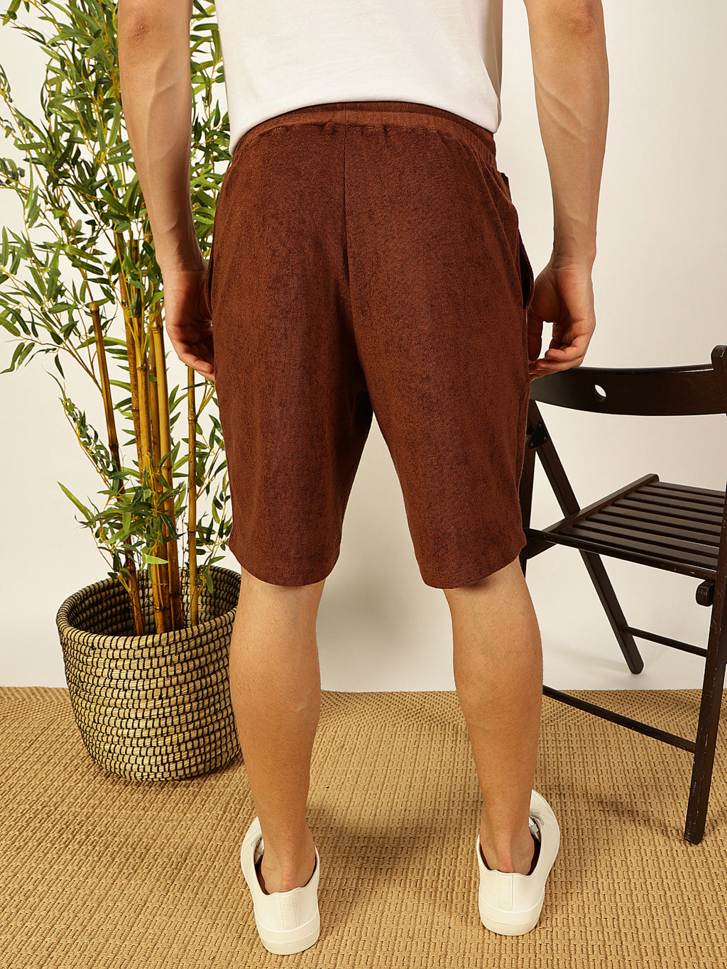 Thomas Scott Men Coffee Brown Relaxed Fit Mid-Rise Knitted Shorts