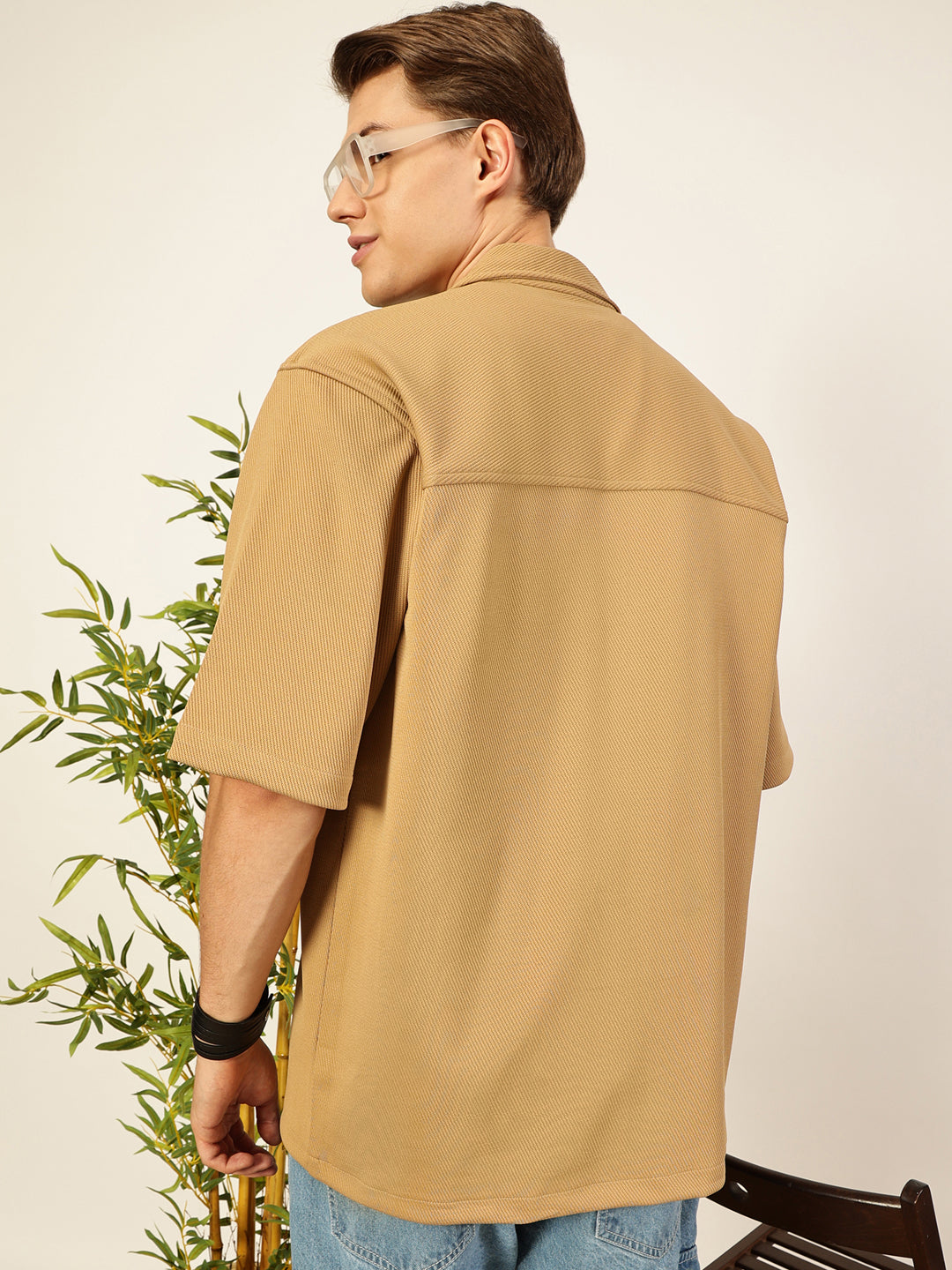 Thomas Scott Men Beige Short Sleeves Oversized Fit Textured Cuban Collar 100% Cotton Twill Casual Shirt