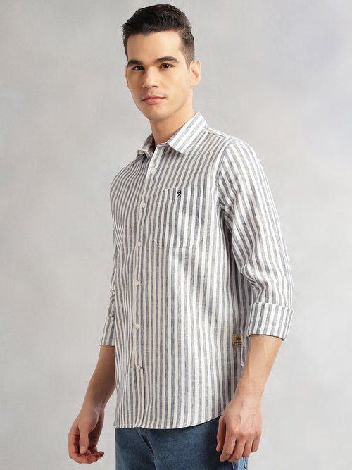 Thomas Scott Men Navy Slim Fit Long Sleeves Spread Collar Vertical Stripes Cotton Linen Casual Shirt