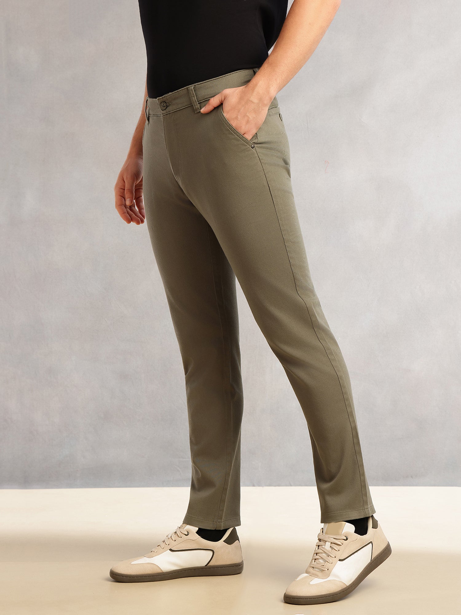 Thomas Scott Men Olive Cricket Club Collection Regular Fit Mid-Rise Solid 4 Pockets Woven Chinos Trouser