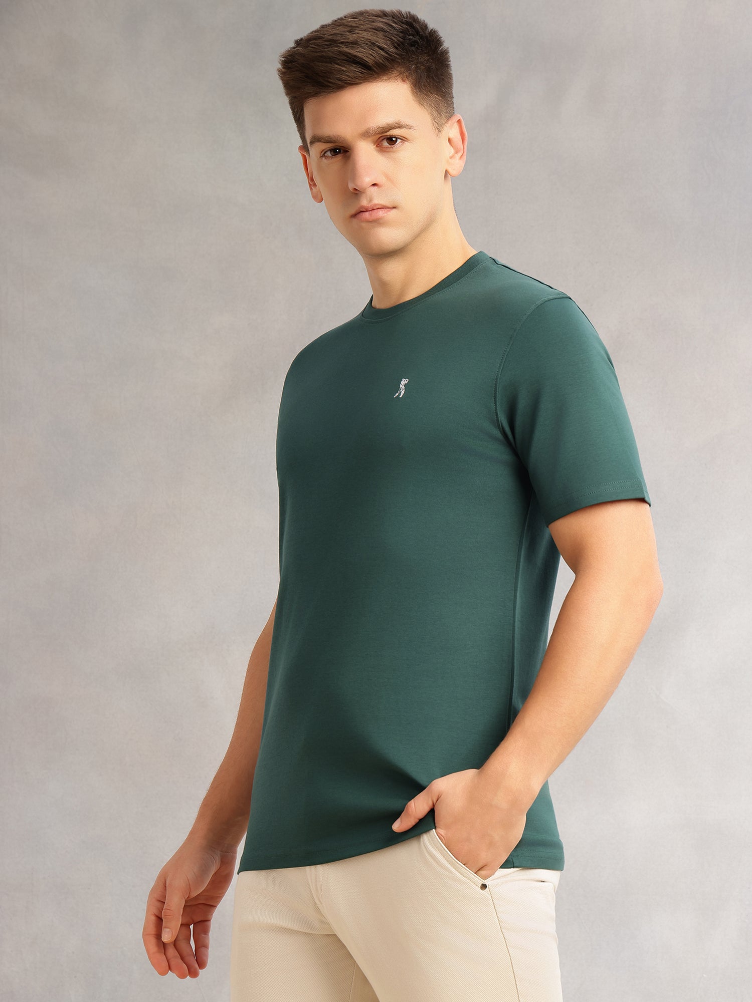 Thomas Scott Men Green Cricket Club Collection Regular Fit Short Sleeves Round Neck Solid 100% Cotton Knitted Tshirt