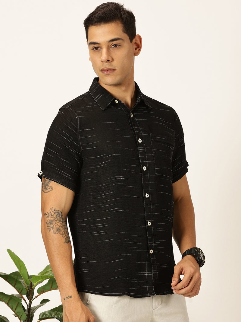Thomas Scott Men Black Slim Fit Short Sleeves Spread Collar Textured Casual Shirt