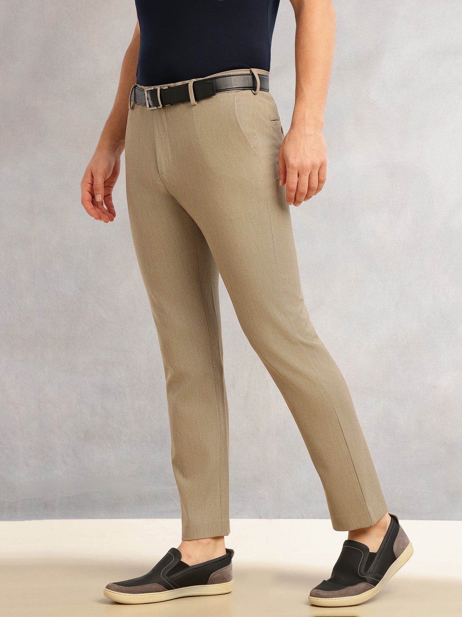 Thomas Scott Men Dark Khaki Slim Fit Mid-Rise Flexi-Waist 4-Way Stretch Solid Formal Performance Trouser
