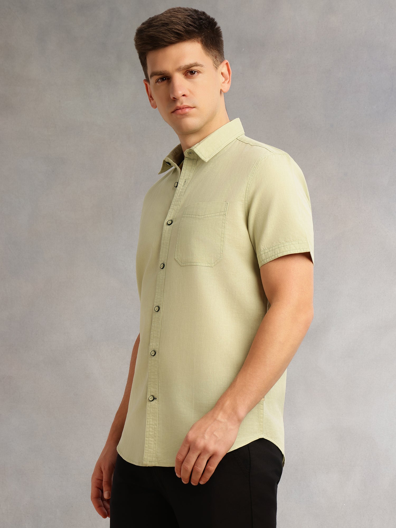 Thomas Scott Men Pista Short Sleeves Regular Fit Spread Collar Solid Cotton Linen Casual Shirt