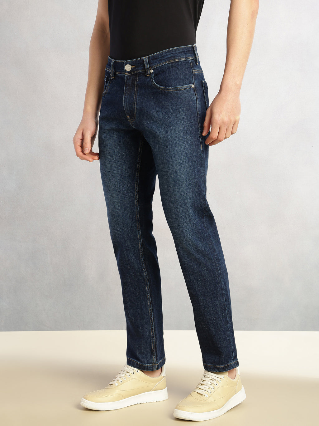 Thomas Scott Men Mid Blue Cricket Club Collection Slim Fit Mid-Rise Faded 5 Pockets Stretchable Jeans