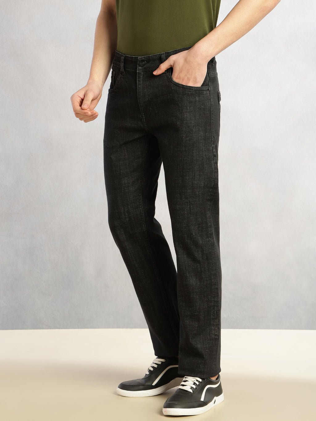 Thomas Scott Men Black Cricket Club Collection Straight Fit Mid-Rise No Faded 5 Pockets Stretchable Jeans